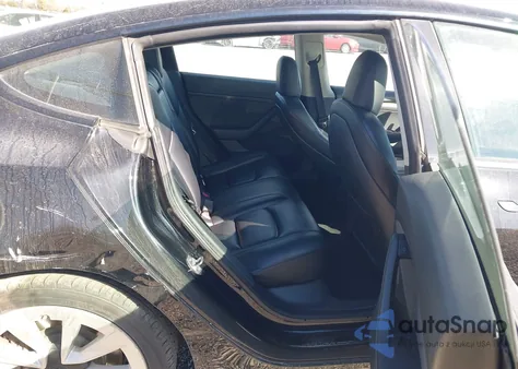 2023 Tesla Model 3 Rear-Wheel Drive z USA, uszkodzony, nr VIN 5YJ3E1EA8PF437990